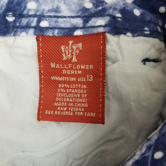 NWT! Wallflower Size 13 Ankle Biter Skinny Jeans - Picture 5 of 5